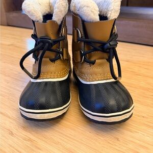 Sorel Kids Tan and Black Winter Boots